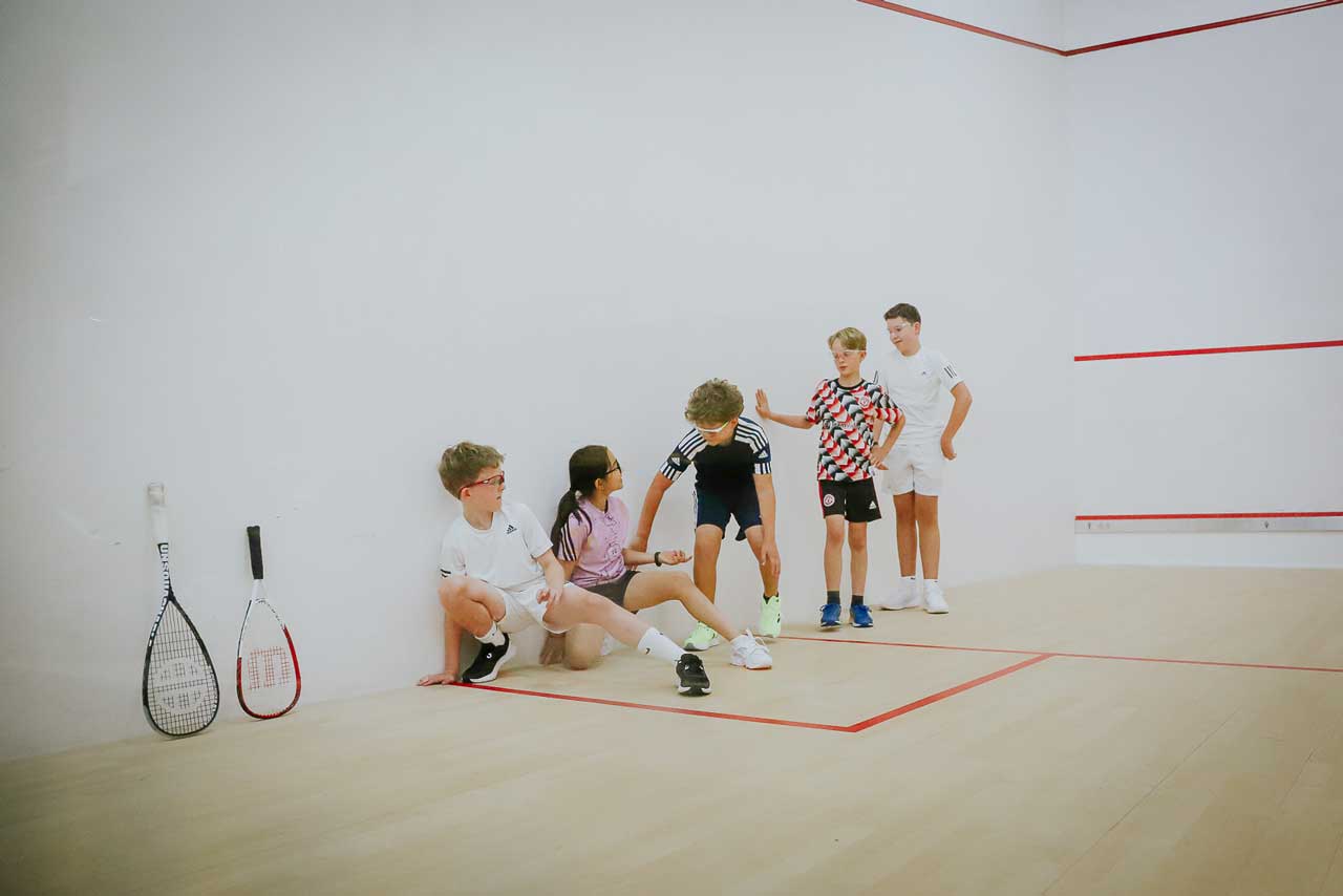 Holiday-camps-squash